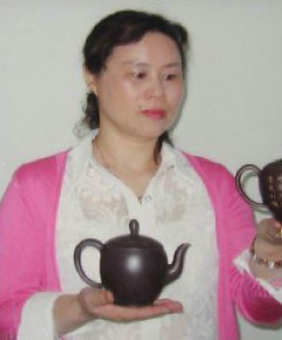 紫砂艺人王红娟，工艺美术师