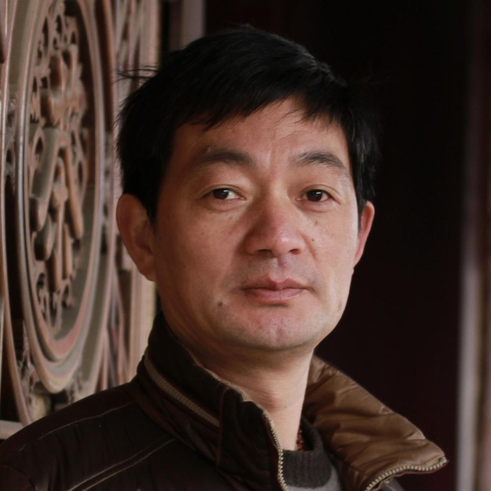 紫砂艺人王继忠，正高级工艺美术师