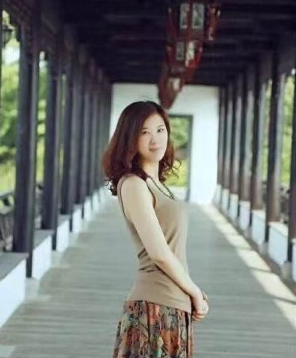 紫砂艺人王苏辉，工艺美术师