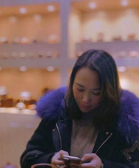 紫砂艺人王莉，助理工艺美术师