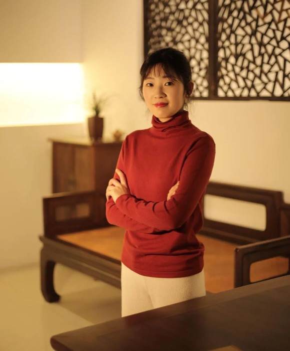 紫砂艺人王西泠，工艺美术师