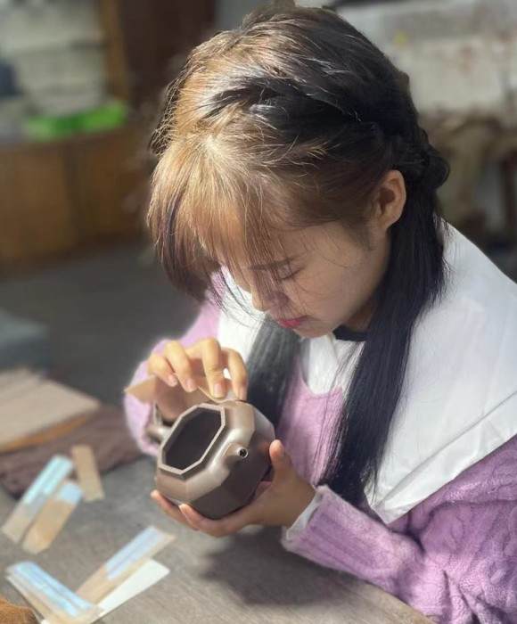 紫砂艺人王超越，民间实力派