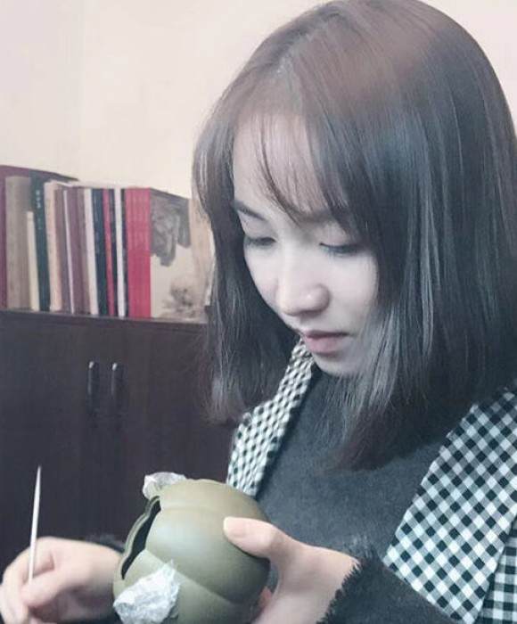 紫砂艺人祝康丽，工艺美术师
