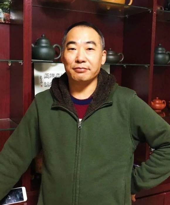 紫砂艺人秦焌，民间实力派
