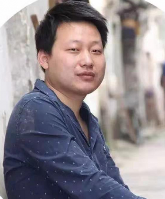 紫砂艺人童康，民间实力派