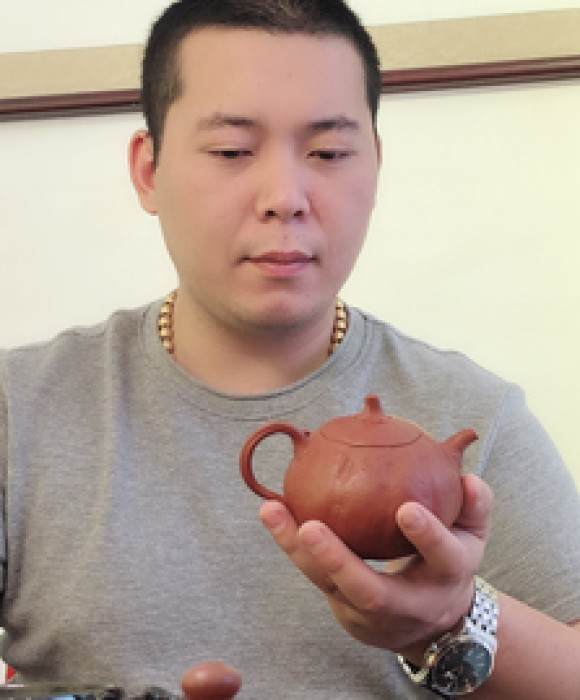 紫砂艺人翟文健，民间实力派