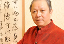 紫砂艺人胡永成，正高级工艺美术师