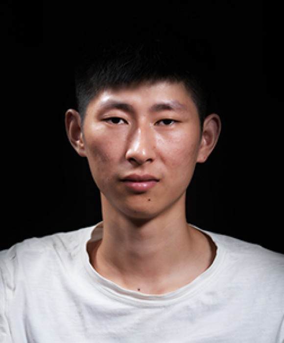 紫砂艺人范旭东，助理工艺美术师