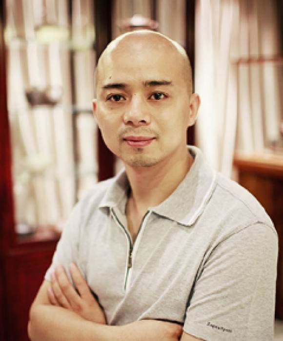 紫砂艺人范泽锋，正高级工艺美术师
