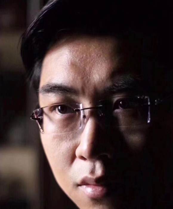 紫砂艺人范鹏，工艺美术师