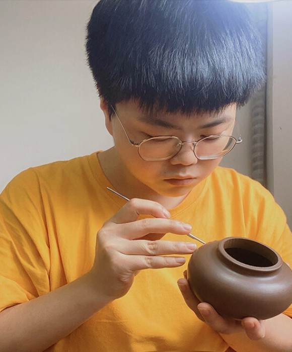 紫砂艺人葛珂，助理工艺美术师