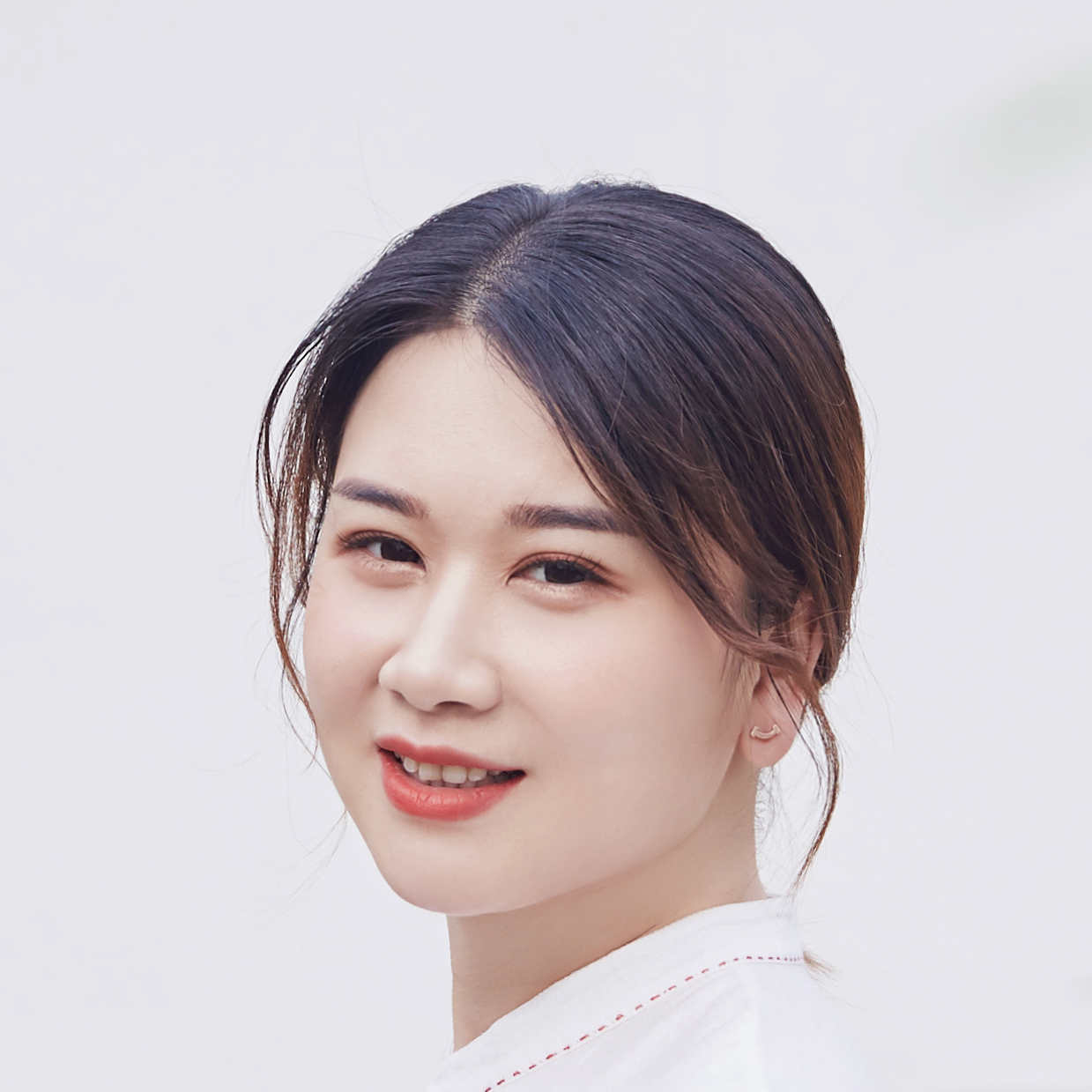 紫砂艺人葛莱，高级工艺美术师