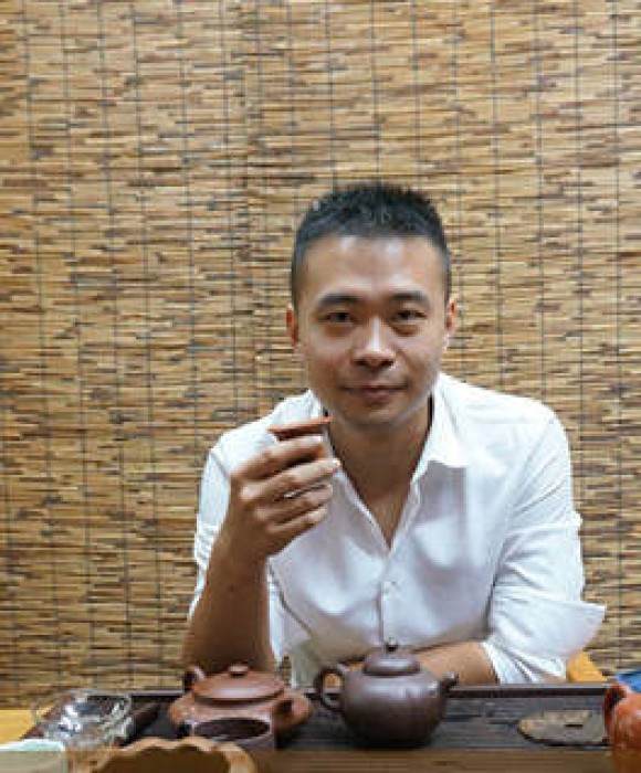 紫砂艺人董文杰，工艺美术师