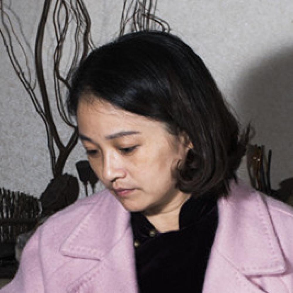 紫砂艺人蒋亚芳，高级工艺美术师