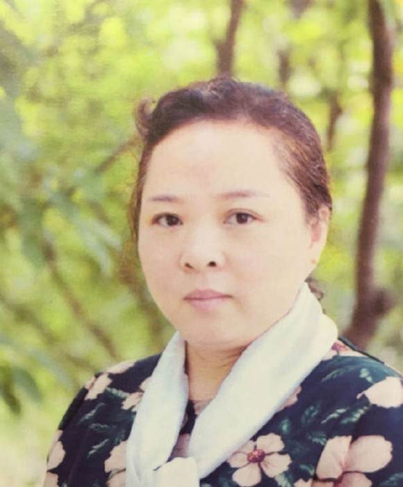 紫砂艺人蒋利平，助理工艺美术师