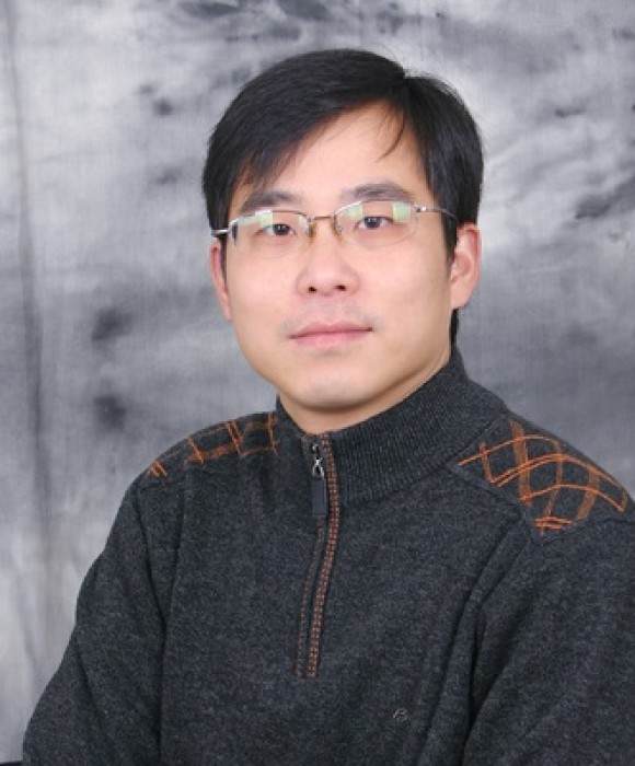 紫砂艺人蒋岳军，工艺美术师
