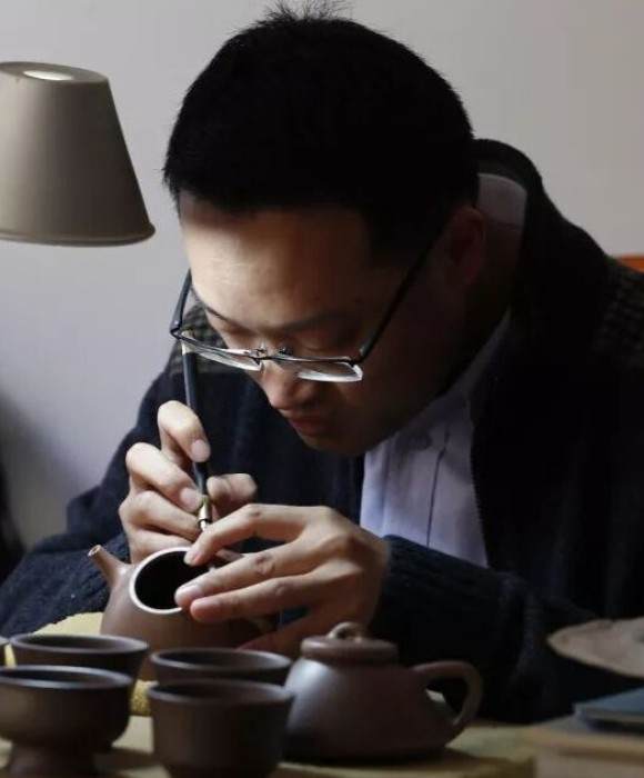 紫砂艺人蒋惠，高级工艺美术师