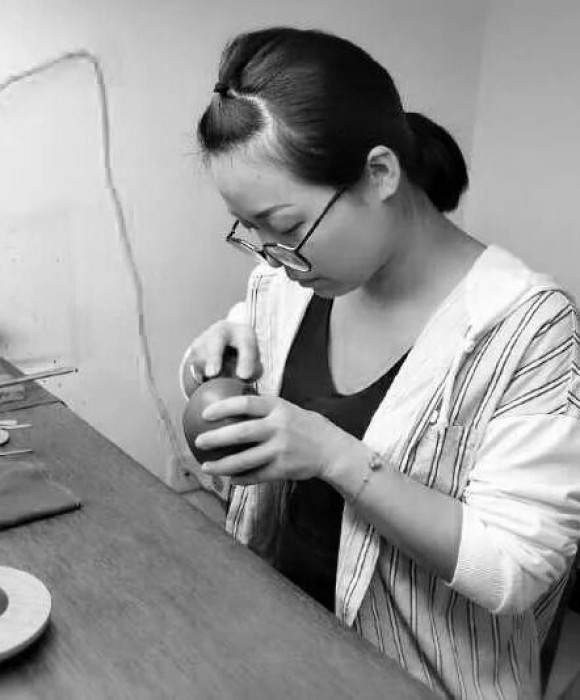 紫砂艺人蔡旭成，民间实力派