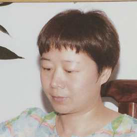 紫砂艺人裴霞，工艺美术师