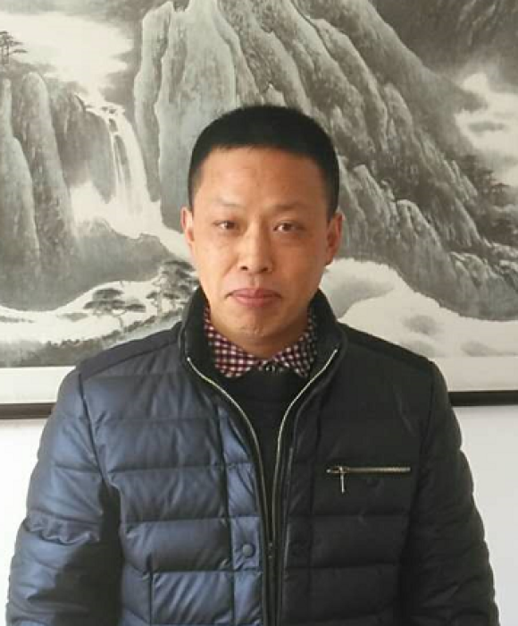 紫砂艺人许华军，工艺美术员