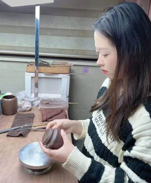 紫砂艺人许慧琦，民间实力派
