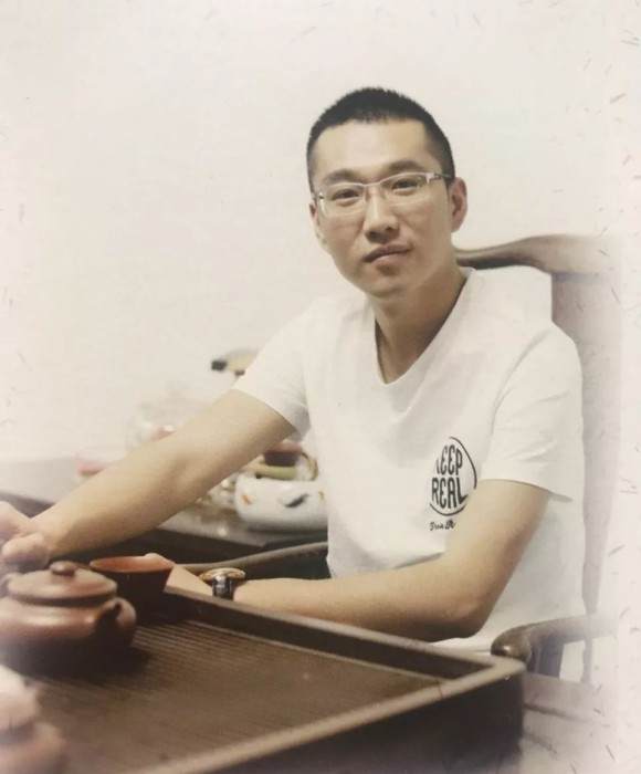 紫砂艺人许斌，工艺美术员