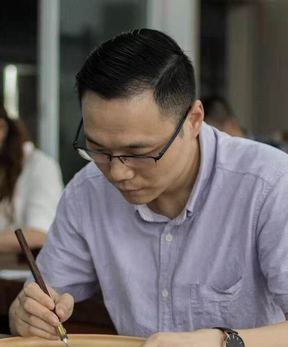 紫砂艺人谈周超，工艺美术师