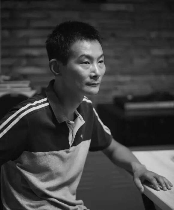 紫砂艺人贾李君，民间实力派