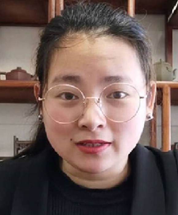 紫砂艺人赵丹，助理工艺美术师