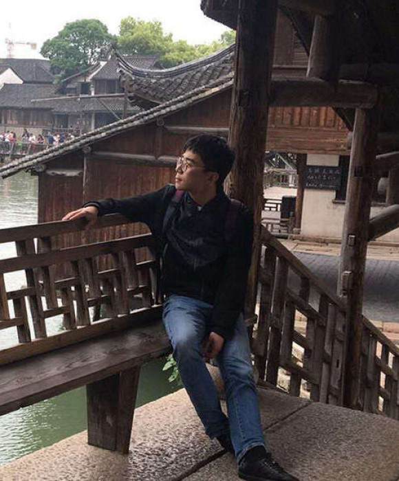 紫砂艺人赵凯，助理工艺美术师