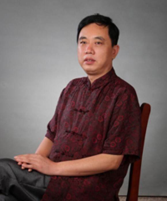 紫砂艺人赵国民，高级工艺美术师