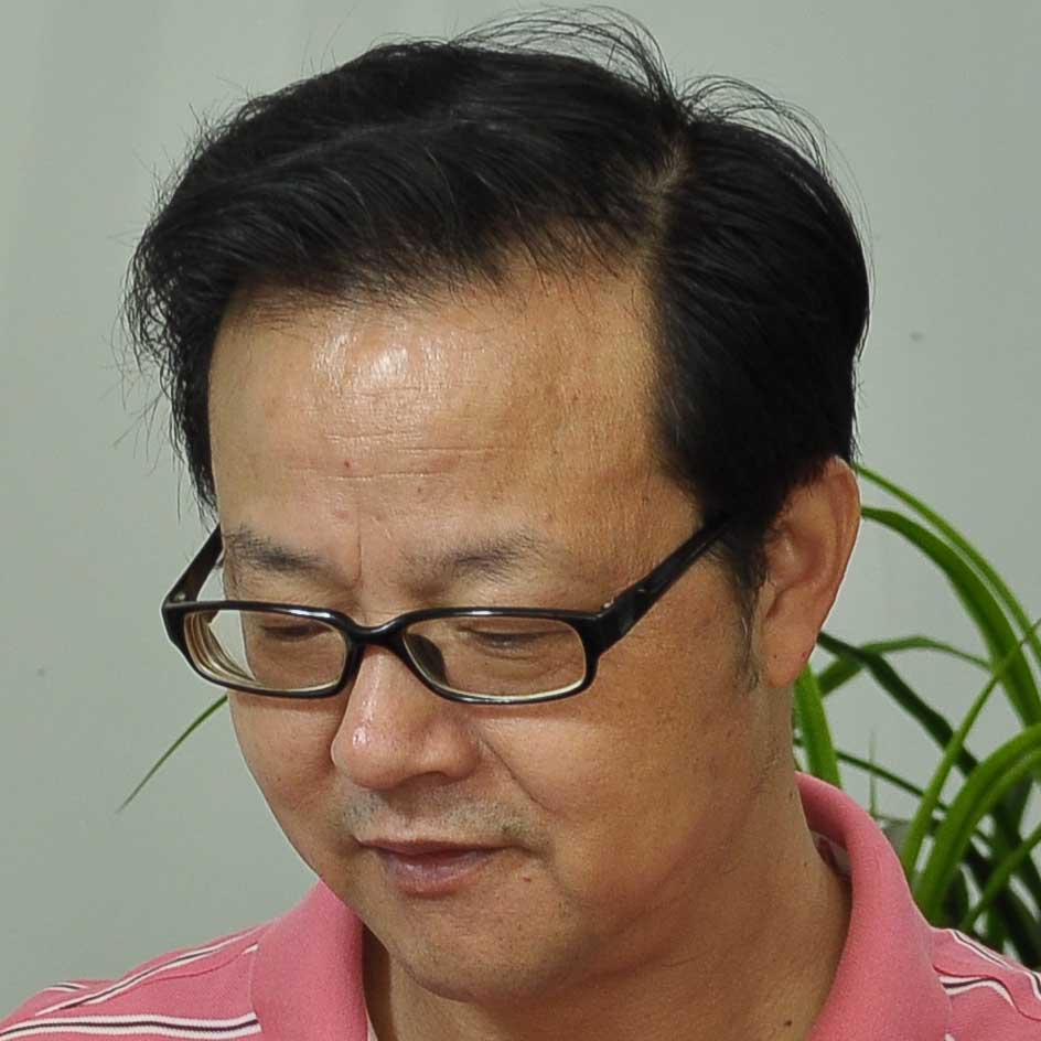 紫砂艺人连士舫，工艺美术师