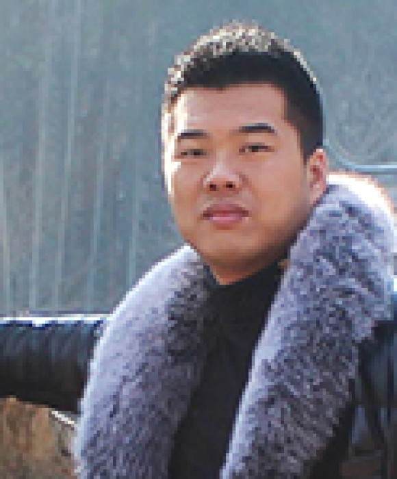 紫砂艺人邢正虎，高级工艺美术师
