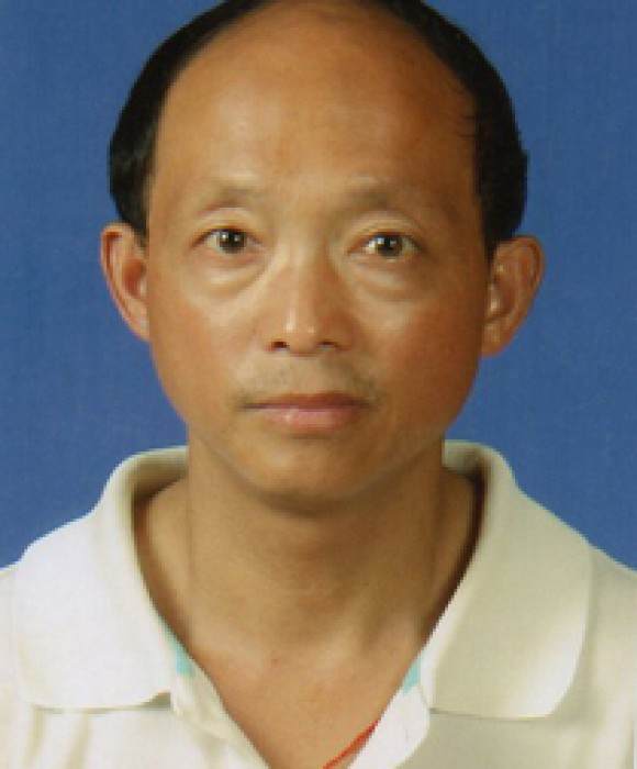 紫砂艺人邵南平，高级工艺美术师