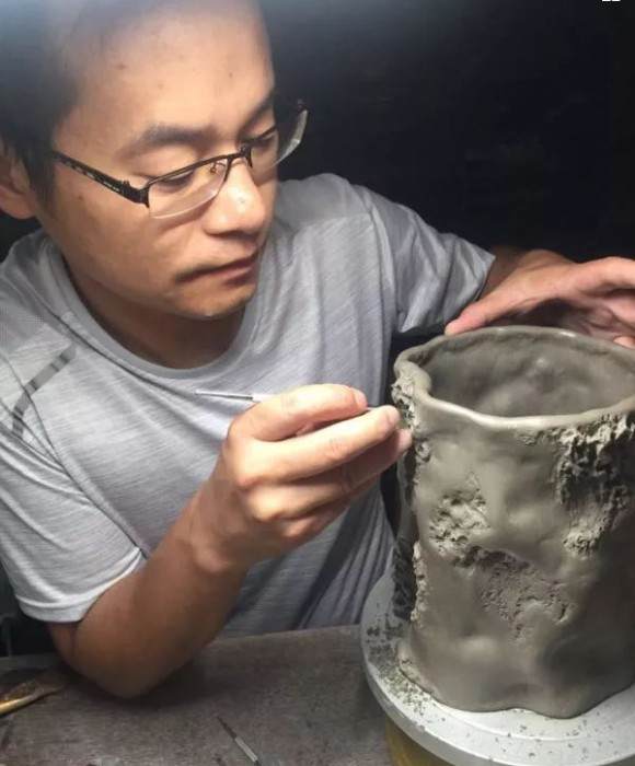 紫砂艺人邵惠雄，民间实力派