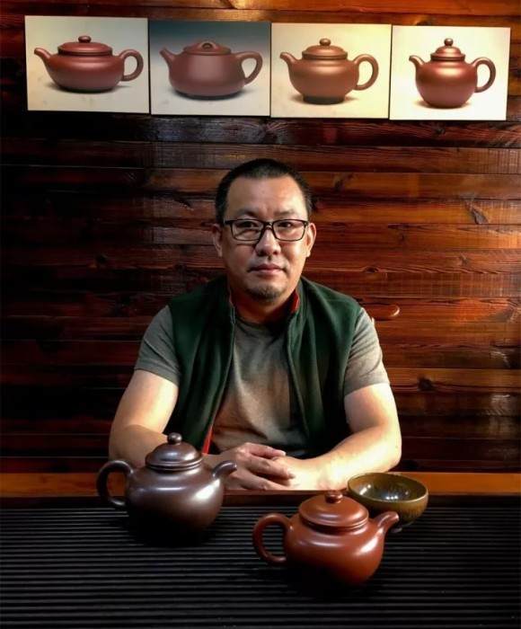 紫砂艺人邵晓平，助理工艺美术师