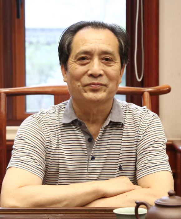 紫砂艺人邵顺生，正高级工艺美术师
