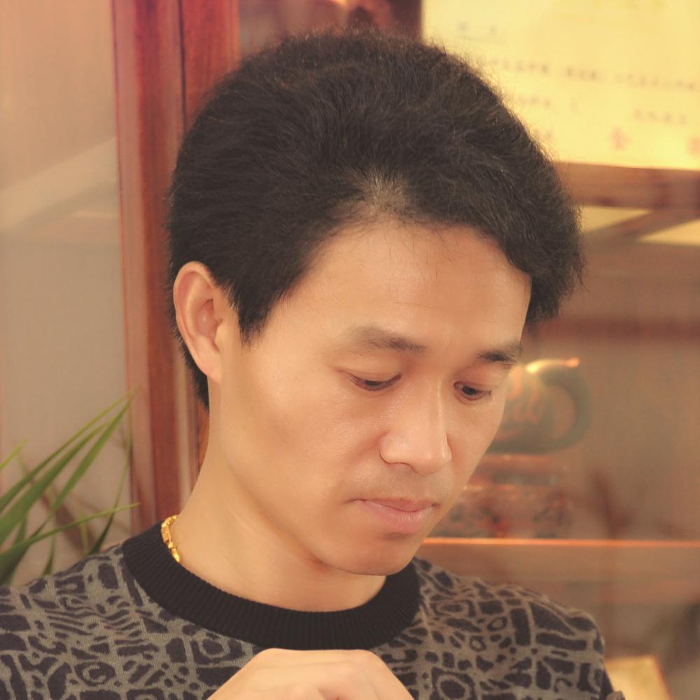 紫砂艺人邹杰，工艺美术师