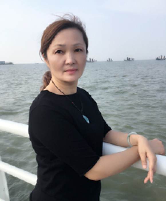 紫砂艺人郑勤，工艺美术师