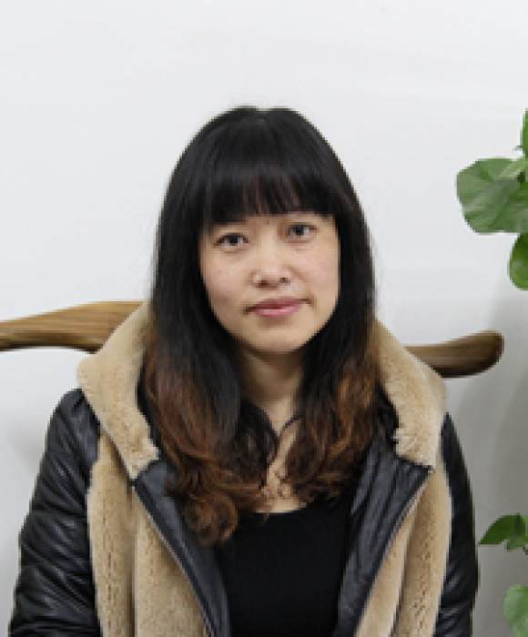 紫砂艺人郭秀娟，工艺美术师
