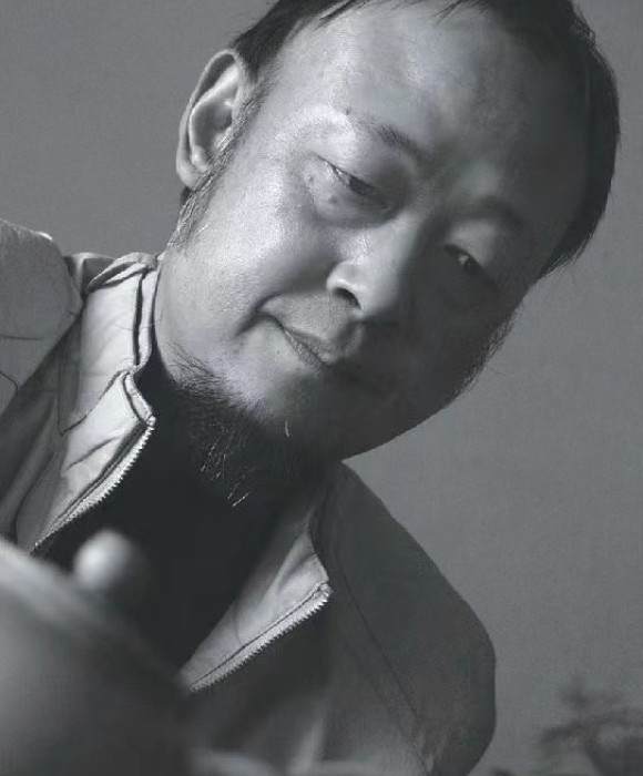 紫砂艺人郭超钢，正高级工艺美术师