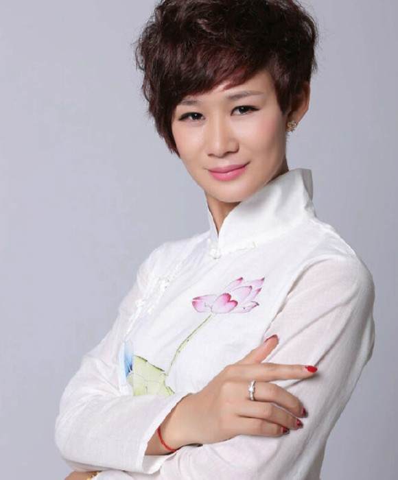紫砂艺人金东岚，工艺美术员