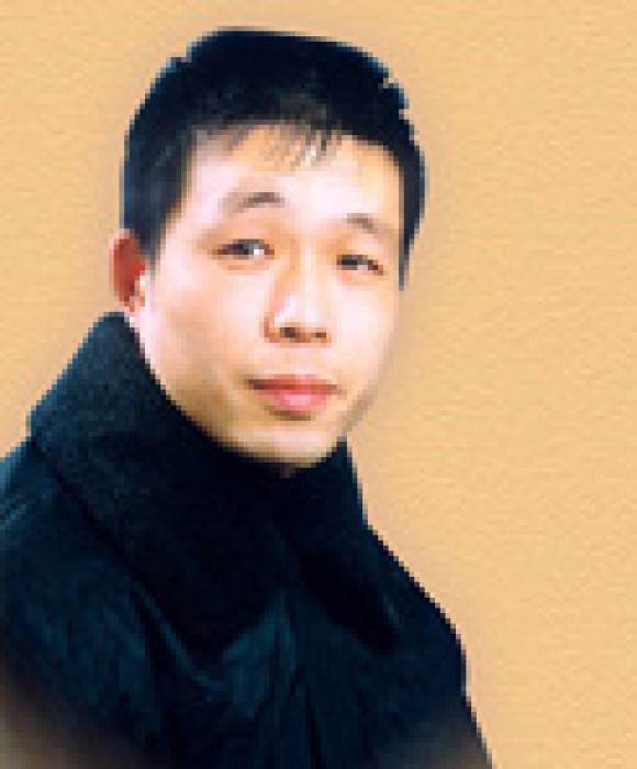 紫砂艺人钱一清，正高级工艺美术师