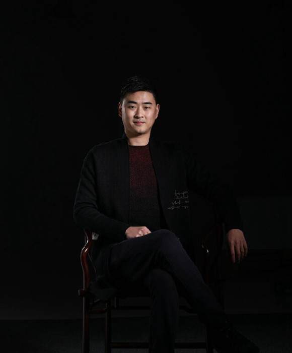 紫砂艺人钱兆钧，工艺美术师