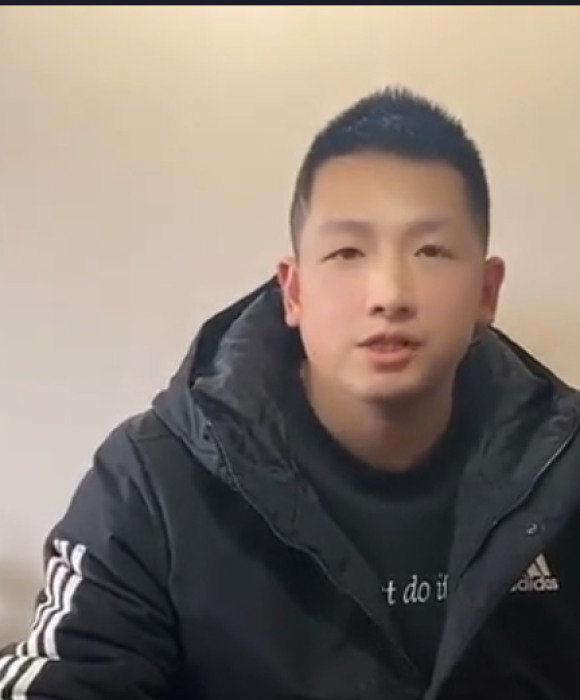紫砂艺人钱懿，高级工艺美术师