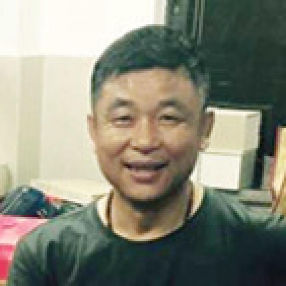 紫砂艺人陆德祥，工艺美术师