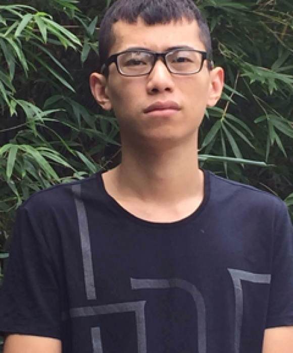 紫砂艺人陆成程，助理工艺美术师
