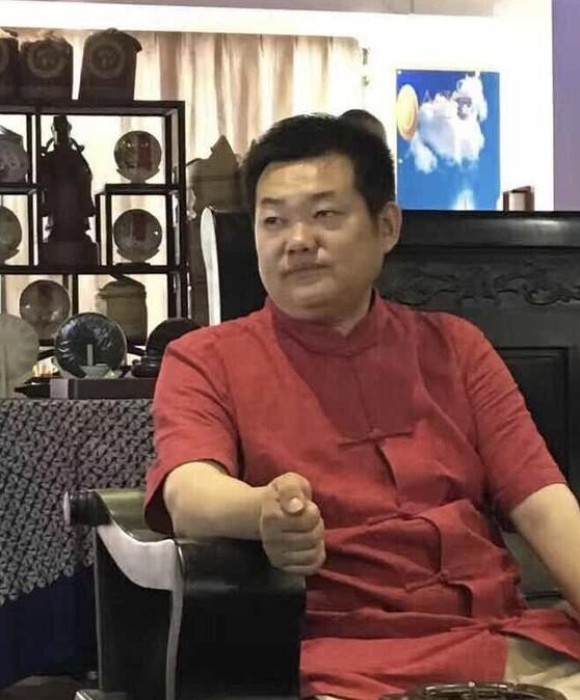紫砂艺人陆洪尚，高级工艺美术师