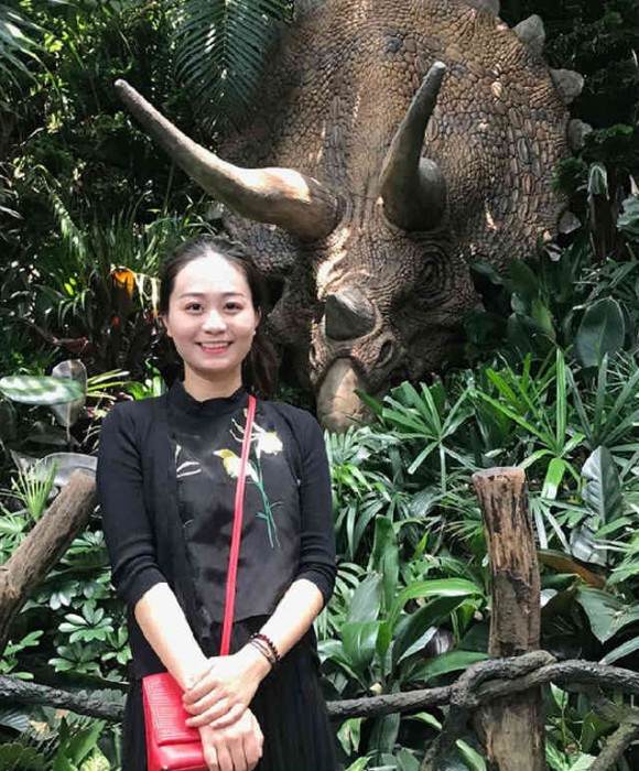 紫砂艺人陈亦荟，工艺美术师