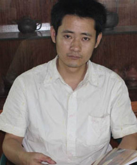 紫砂艺人陈华军，工艺美术师